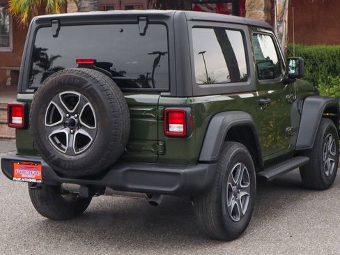 Used 2022 Jeep Wrangler Sport S image 10