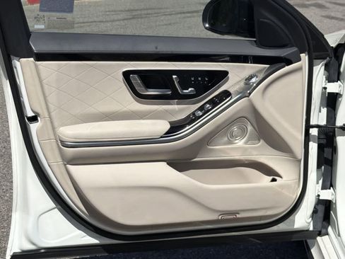 Used 2022 Mercedes-Benz S 580 S 580 image 22