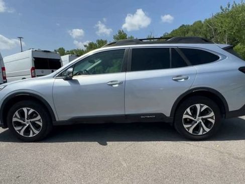 Used 2021 Subaru Outback Limited AWD/4WD image 5
