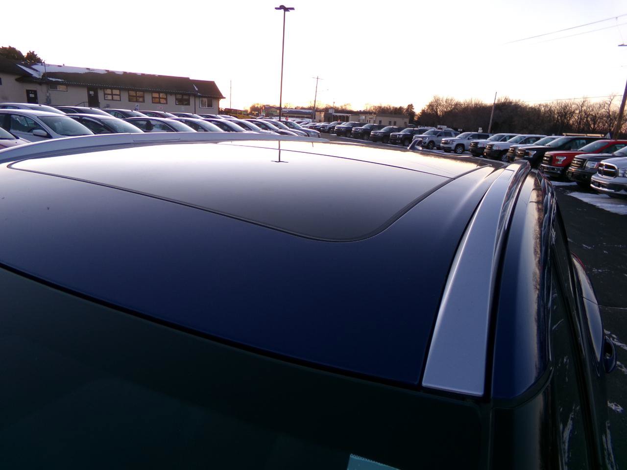 Used 2023 Nissan Rogue SL AWD/4WD image 61