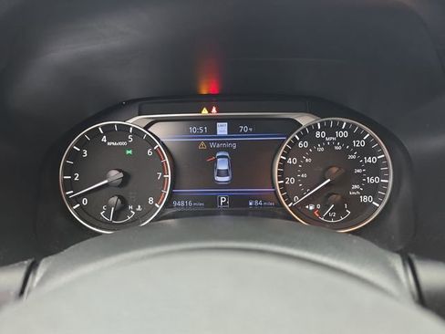 Used 2020 Nissan Altima 2.0 Platinum FWD image 26