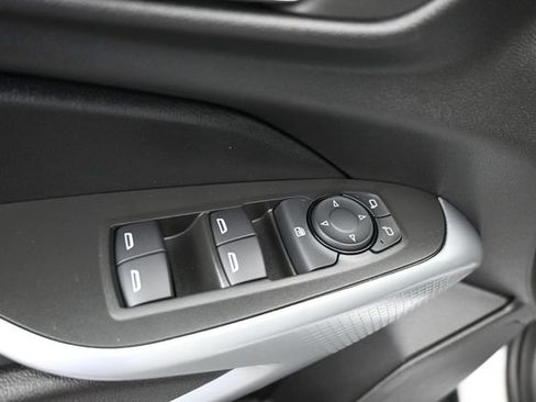New 2026 Chevrolet Trax RS w/ Driver Confidence Package FWD image 10