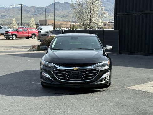 Used 2024 Chevrolet Malibu LS image 2