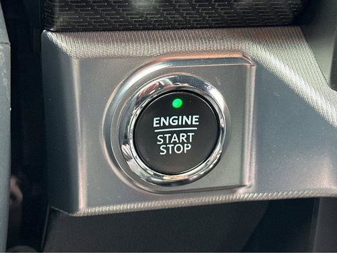 Used 2022 Ford F150 Raptor w/ Raptor 37 Performance Package AWD/4WD image 24