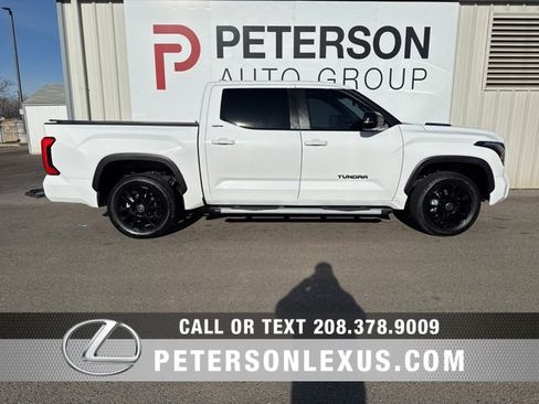 Used 2024 Toyota Tundra Limited image 2