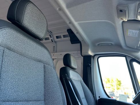 New 2025 RAM ProMaster 2500 w/ Convenience Group image 17