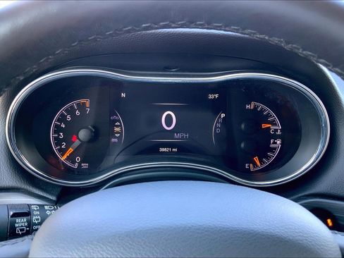 Used 2021 Jeep Grand Cherokee Limited image 24