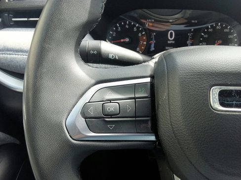 Used 2024 Jeep Compass Latitude AWD/4WD image 21