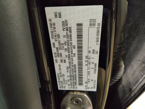 Used 2020 Ford Escape SE image 33