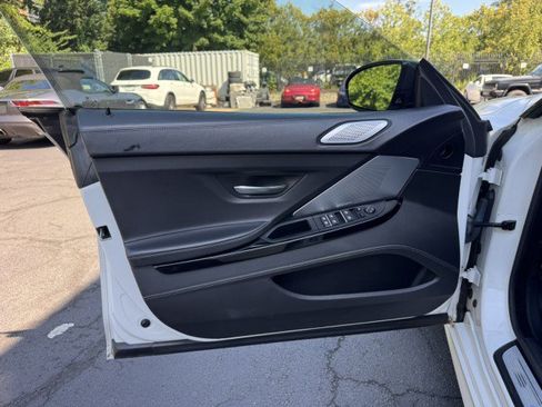 Used 2018 BMW M6 Gran Coupe RWD image 19