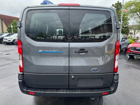 Used 2023 Ford E-Transit Low Roof image 4