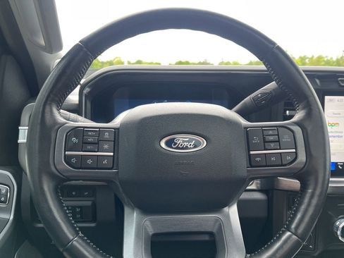 Used 2024 Ford F250 Lariat w/ Lariat Ultimate Package AWD/4WD image 25
