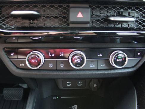 New 2025 Acura ADX Base image 17