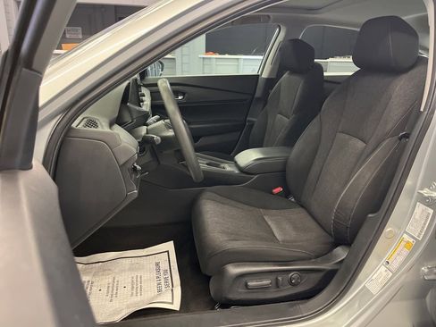 Used 2024 Honda Accord EX image 11