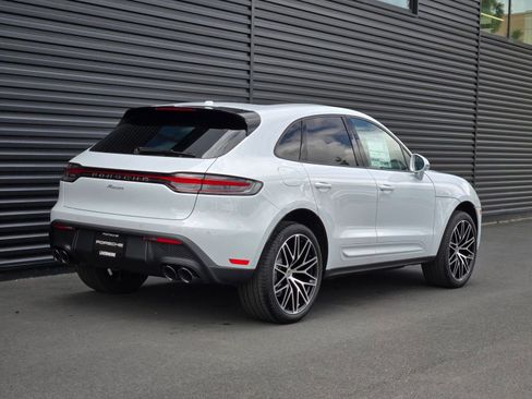 New 2026 Porsche Macan AWD/4WD image 7