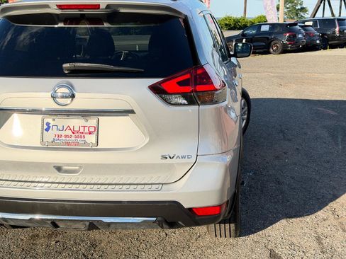 Used 2018 Nissan Rogue SV AWD/4WD image 85