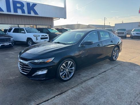 Used 2023 Chevrolet Malibu LT image 1