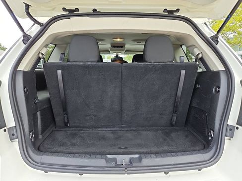 Used 2020 Dodge Journey SE w/ SE Popular Equipment Group FWD image 29