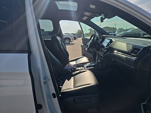 Used 2023 Honda Ridgeline Black Edition image 18
