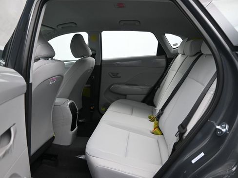 New 2026 Hyundai Kona SE image 29