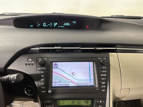 Used 2010 Toyota Prius Two image 30