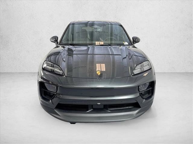Certified 2026 Porsche Macan 4 Electric AWD/4WD image 6