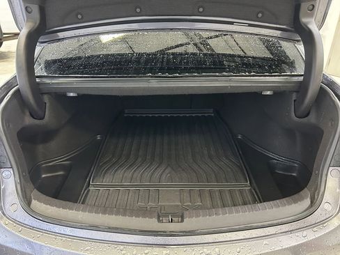 Used 2018 Acura TLX V6 SH-AWD w/ Advance Package image 24