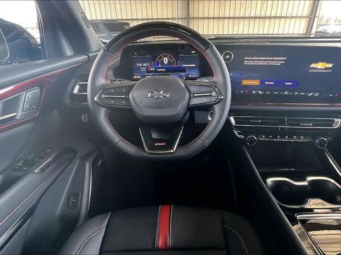 New 2026 Chevrolet Traverse RS w/ LPO, Floor Liner Package image 13