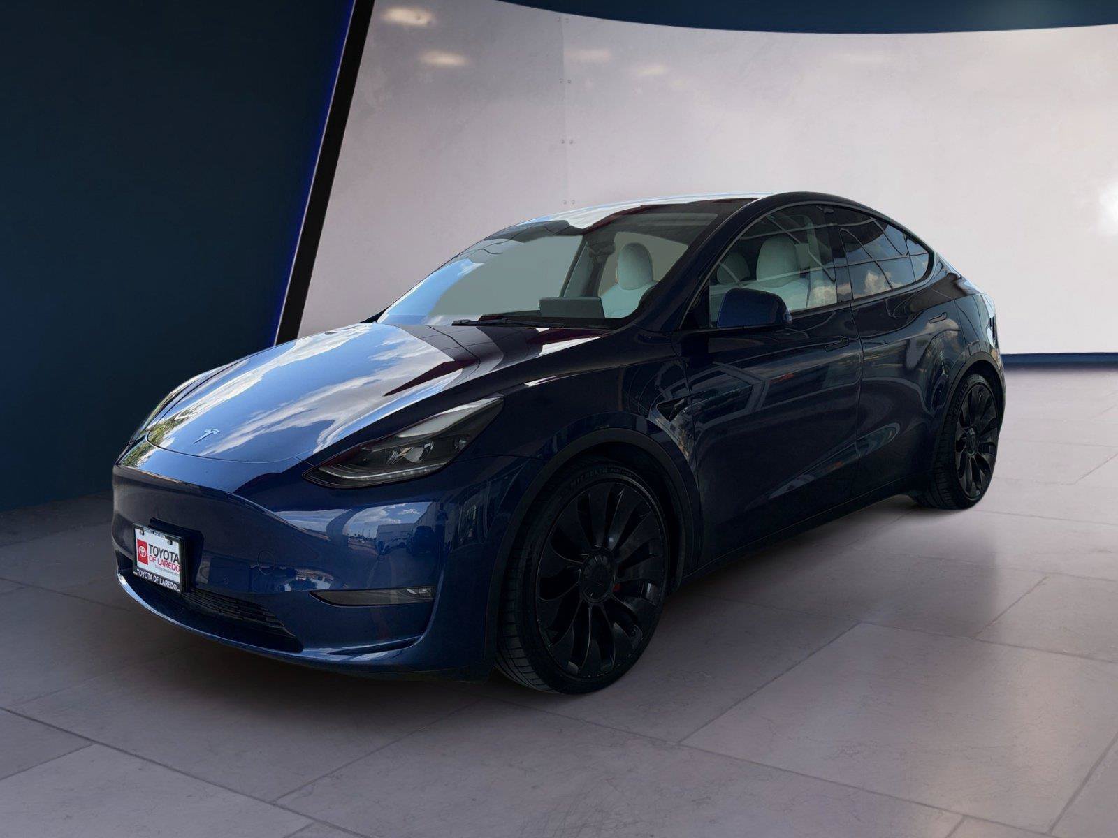 Used 2022 Tesla Model Y Performance AWD/4WD image 1