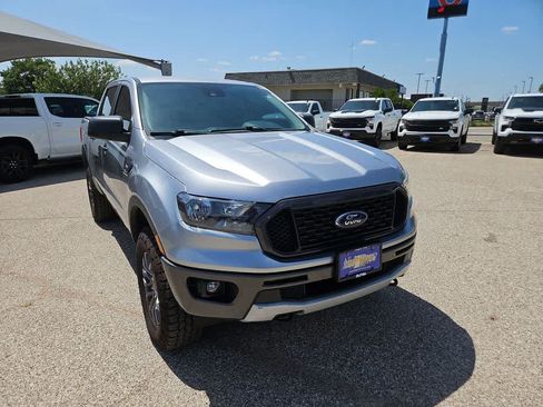 Used 2022 Ford Ranger XLT w/ Equipment Group 301A Mid AWD/4WD image 2