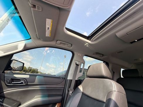 Used 2019 Chevrolet Tahoe Premier AWD/4WD image 26