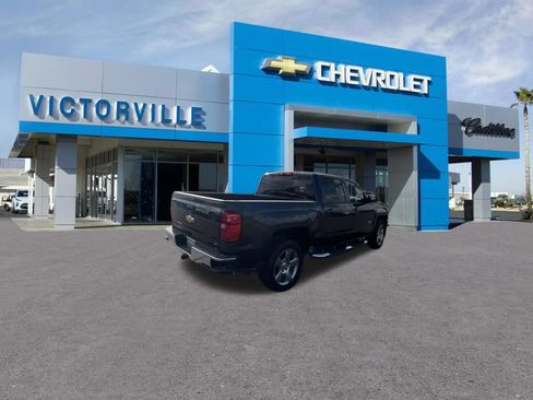 Used 2018 Chevrolet Silverado 1500 LT w/ Texas Edition RWD image 6