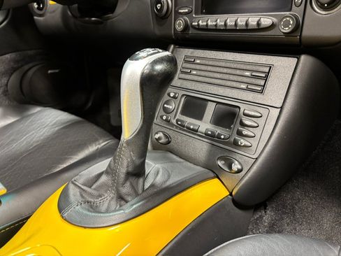 Used 2004 Porsche 911 Turbo AWD/4WD image 16