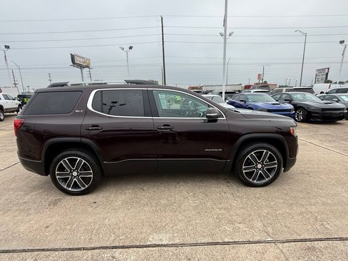 Used 2021 GMC Acadia SLT w/ Technology Package image 5