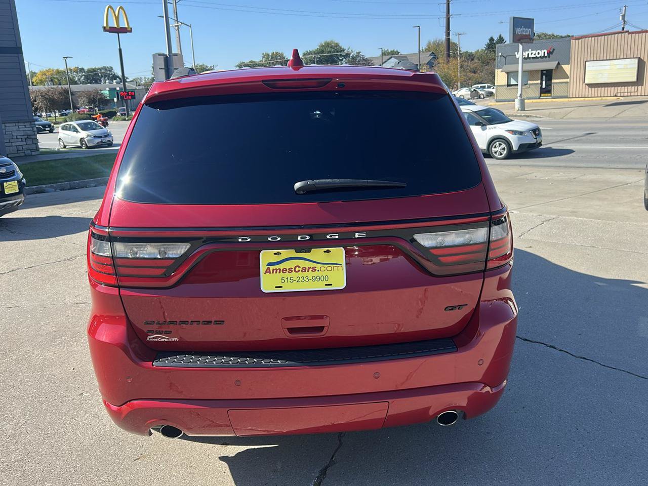 Used 2017 Dodge Durango GT w/ Premium Group AWD/4WD image 4