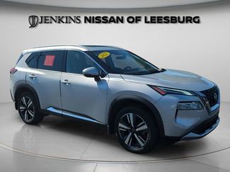 Certified 2022 Nissan Rogue Platinum w/ Head-Up Display Package FWD 360° Tour