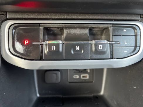 Used 2020 GMC Acadia SLT w/ LPO, Floor Liner Package AWD/4WD image 34