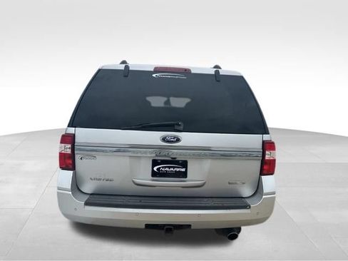Used 2015 Ford Expedition Limited w/ Equipment Group 301A RWD image 8