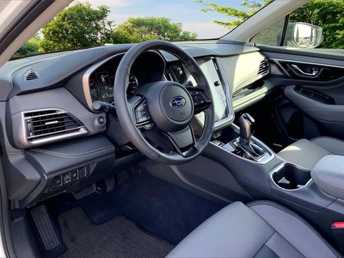 Certified 2025 Subaru Outback Onyx Edition image 16