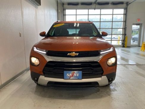 Used 2022 Chevrolet TrailBlazer LT w/ Sun and Liftgate Package AWD/4WD image 4