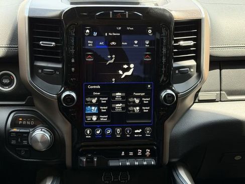 Used 2021 RAM 1500 Laramie AWD/4WD image 18