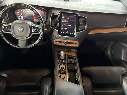 Used 2017 Volvo XC90 T8 Excellence image 13