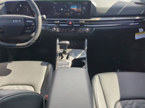 New 2026 Kia Sportage X-Line w/ X-Line Technology Package image 18