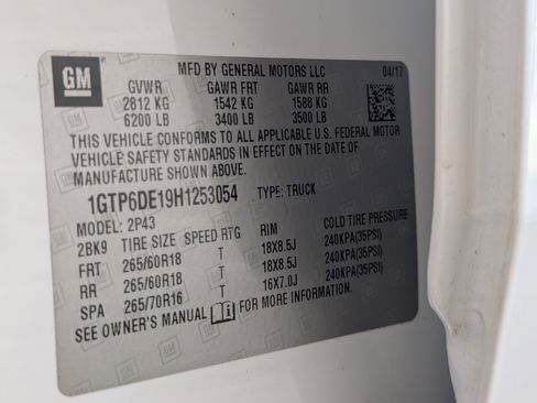 Used 2017 GMC Canyon SLT w/ Driver Alert Package AWD/4WD image 35