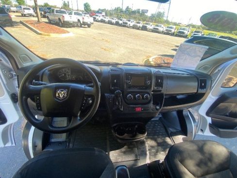 Used 2018 RAM ProMaster 2500 image 25