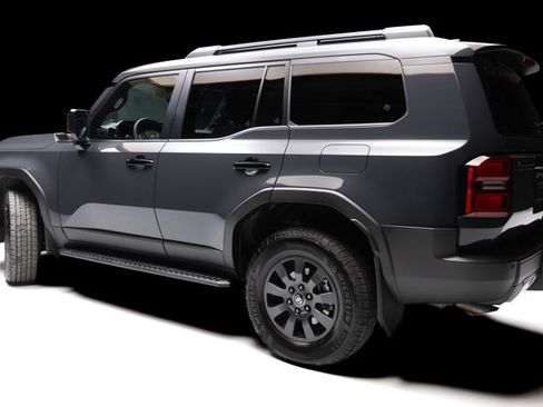 Used 2026 Toyota Land Cruiser w/ Premium Package AWD/4WD image 21