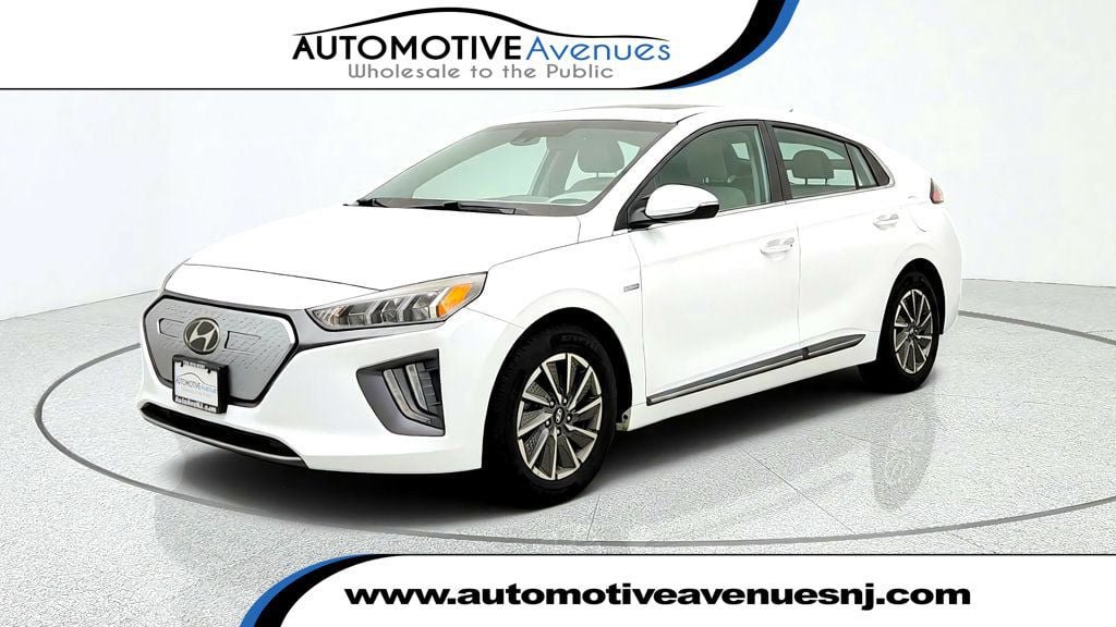 Used 2020 Hyundai Ioniq Limited FWD image 1