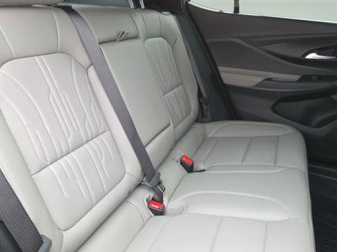 New 2026 Buick Envista Avenir image 20