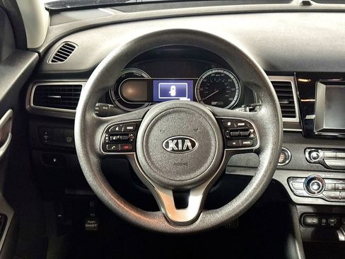 Used 2018 Kia Niro LX FWD image 13