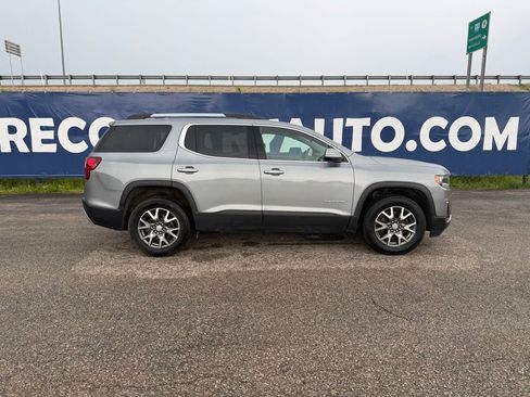 Used 2023 GMC Acadia SLT AWD/4WD image 8